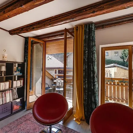 Le Balcon Du Chateau - Aprtement 75 Square Meter In The Center Annecy