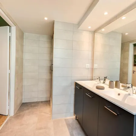 Apartamento Le Balcon Du Chateau - Aprtement 75 Square Meter In The Center *